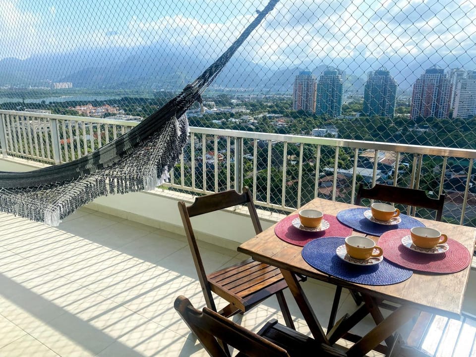 View (from property/room), Balcony/Terrace, City view, Garden view, Lake view, Mountain view, Sea view