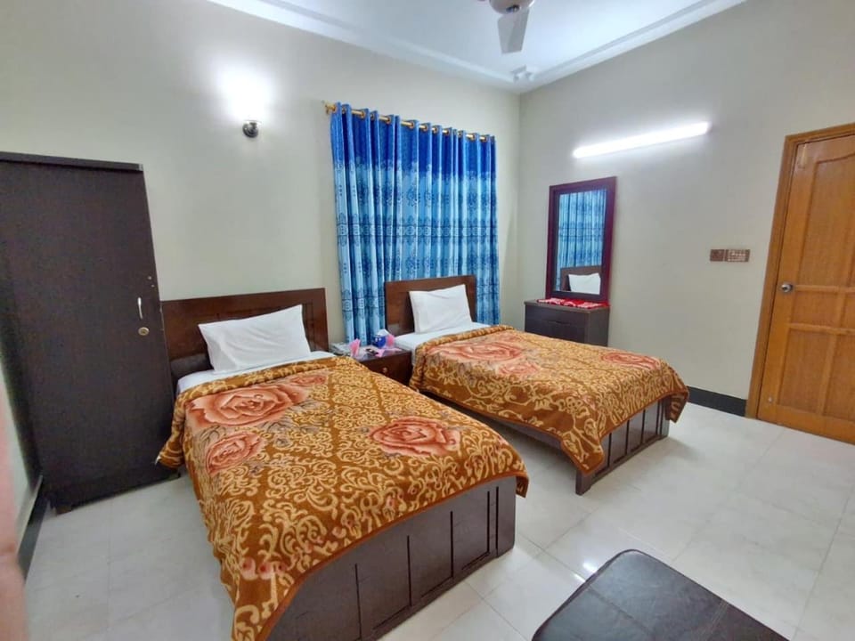 Rose Palace Guest House Hotel in Karachi