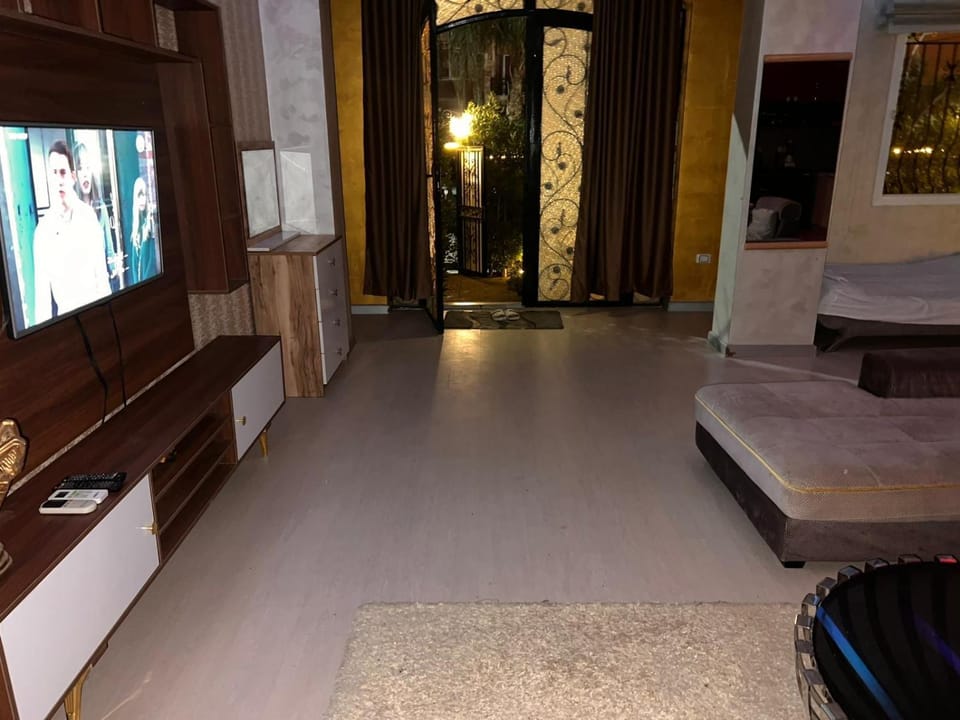 Living room, Seating area, Evening entertainment