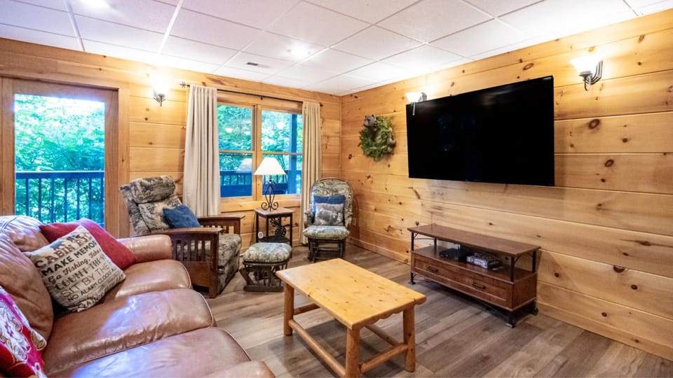 Game Room, TV and multimedia, Living room
