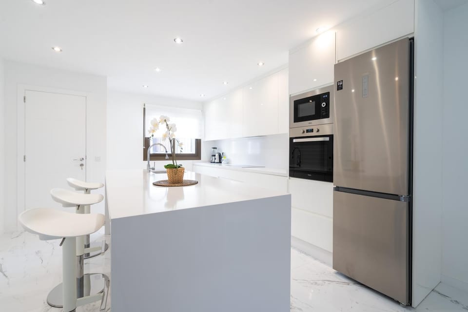 Kitchen or kitchenette, dishwasher, minibar, pet friendly, stove