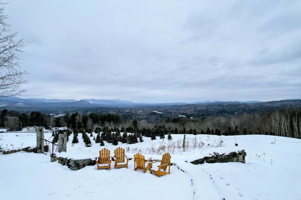 Experience the Rocks Estate like never before with a stay at the Gardeners Cottage! House in Littleton