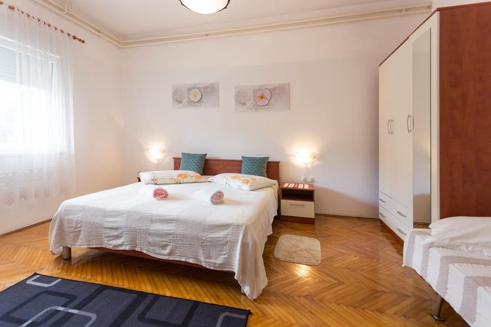 Spacious and bright apartment- Silvio 1 Apartment in Banjole