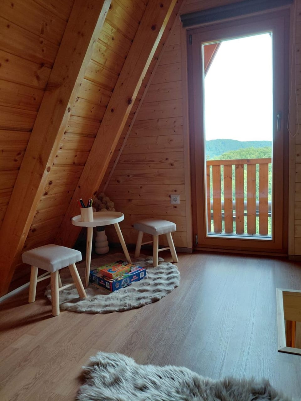 Glamping Čelig Campground/ 
RV Resort in Croatia