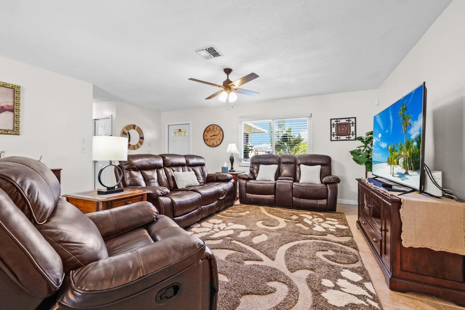 TV and multimedia, Living room