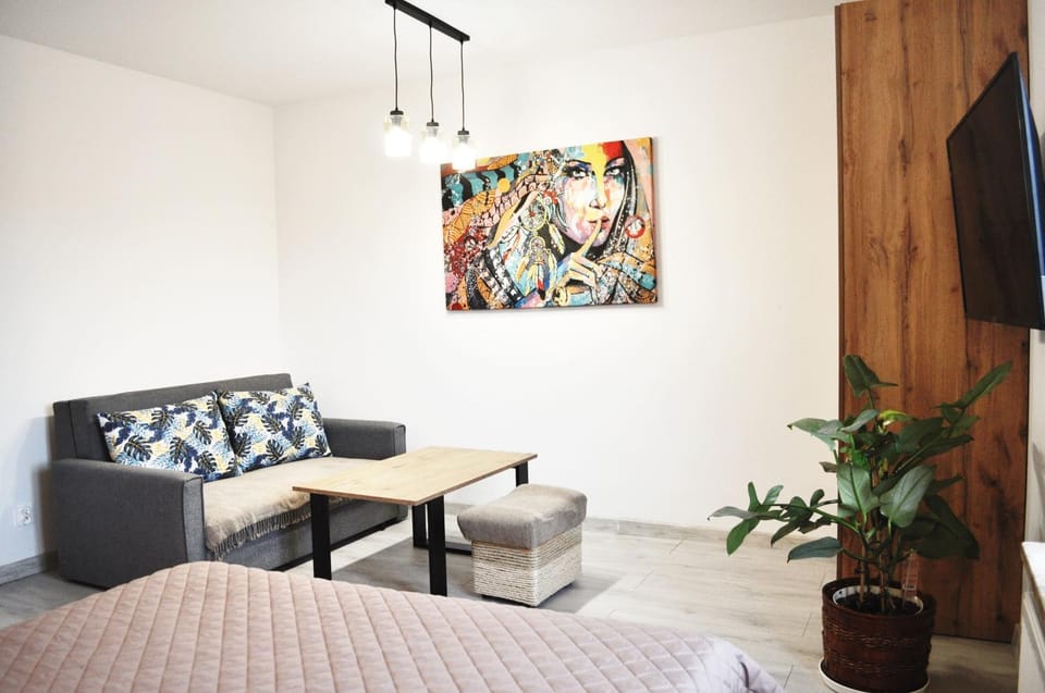 Seating area, Bedroom