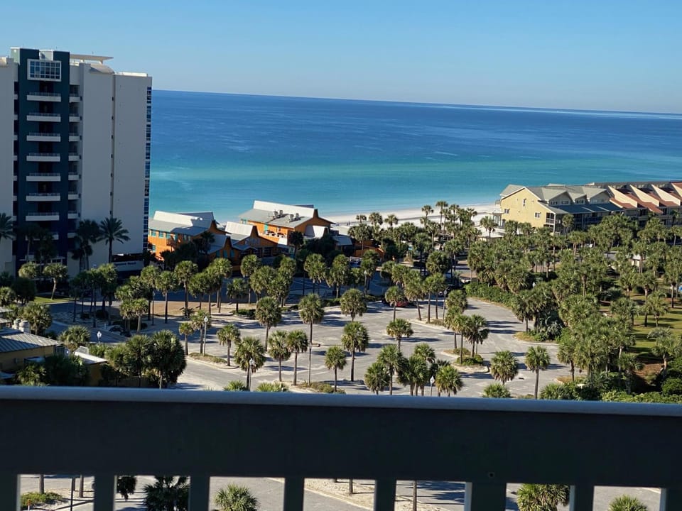 St Lucia 1204 a Luxury Condo with Gulf Views House in Destin