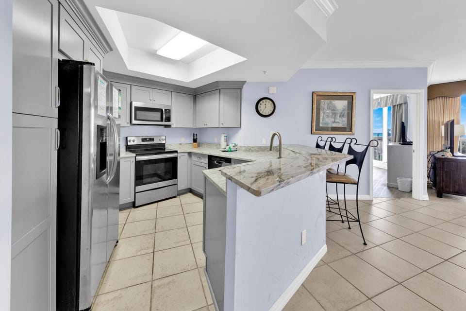 St Maarten 402 a Luxury Beachfront 3 Bedroom Condo Elevator Opens Into Unit House in Destin