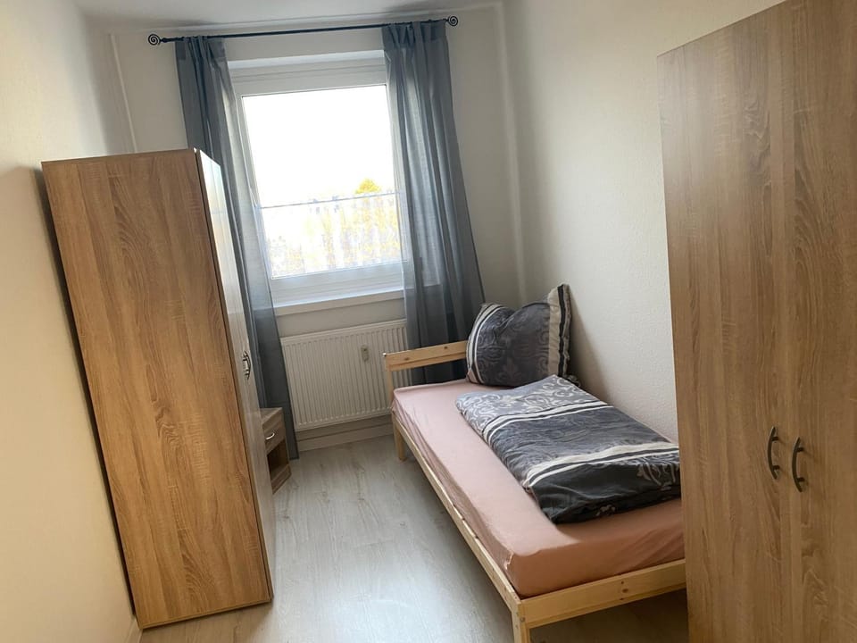 Wunderschöne neue handwerker und Monteurwohnung THM 17 Apartment in Saxony-Anhalt, Germany