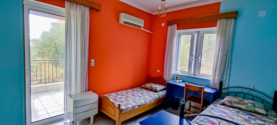 Bed, Bedroom, air conditioner