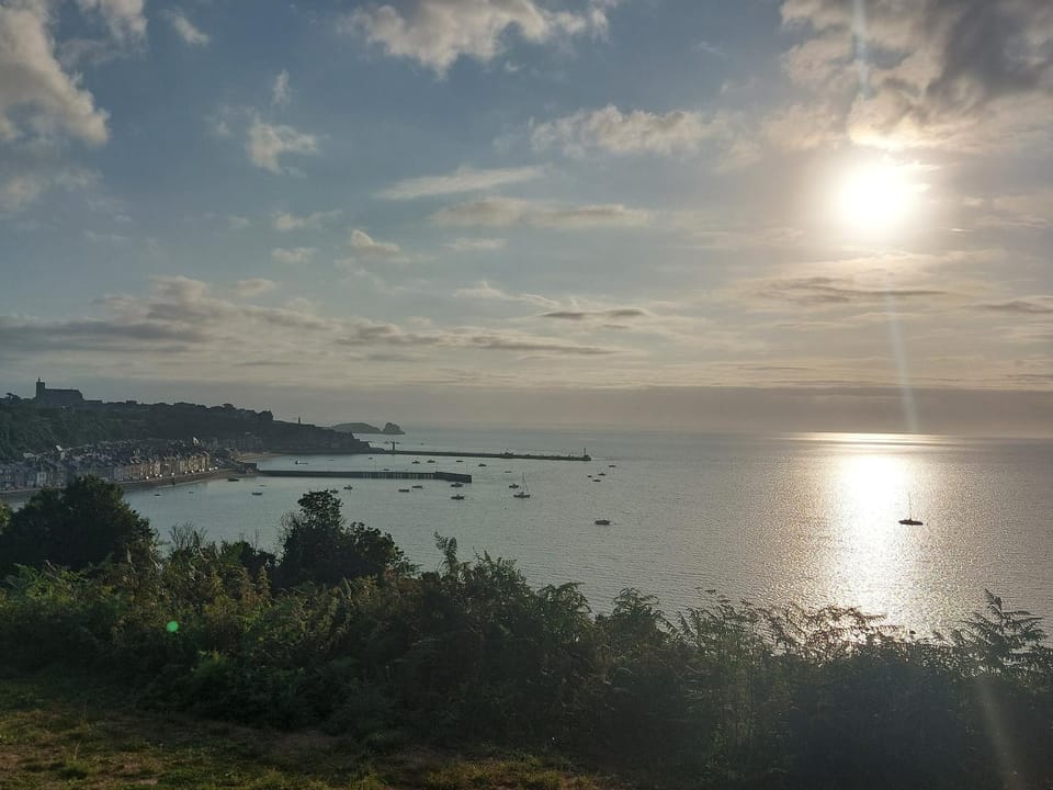 Studio 6 proche du port Apartment in Cancale