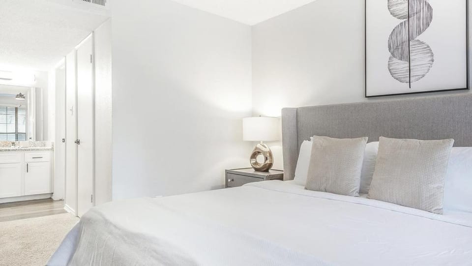 Landing Modern Apartment with Amazing Amenities (ID2677X39) Apartment in Fort Worth