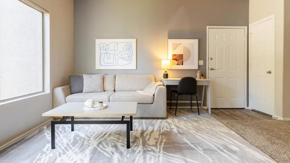 Landing Modern Apartment with Amazing Amenities (ID8043X80) Apartment in Mesa