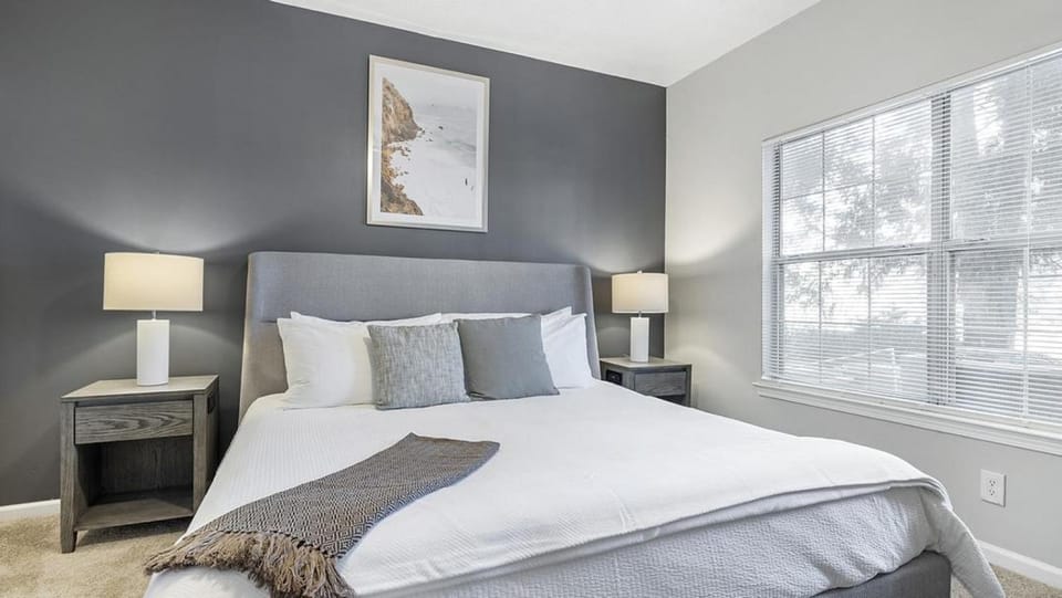 Landing Modern Apartment with Amazing Amenities (ID8512X74) Apartment in Lithia Springs