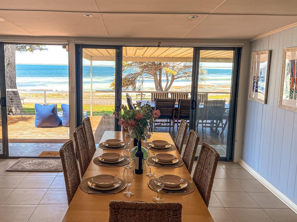 Patio, Dining area, Sea view