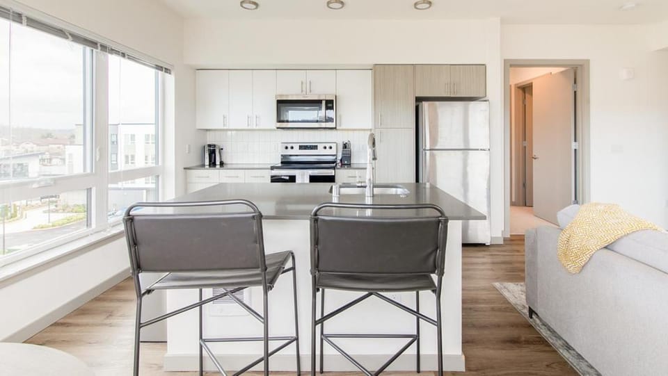 Landing Modern Apartment with Amazing Amenities (ID1963X58) Apartment in Kent
