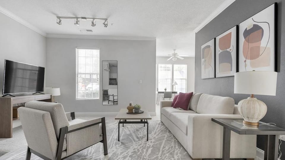 Landing Modern Apartment with Amazing Amenities (ID1204X916) Apartment in Durham
