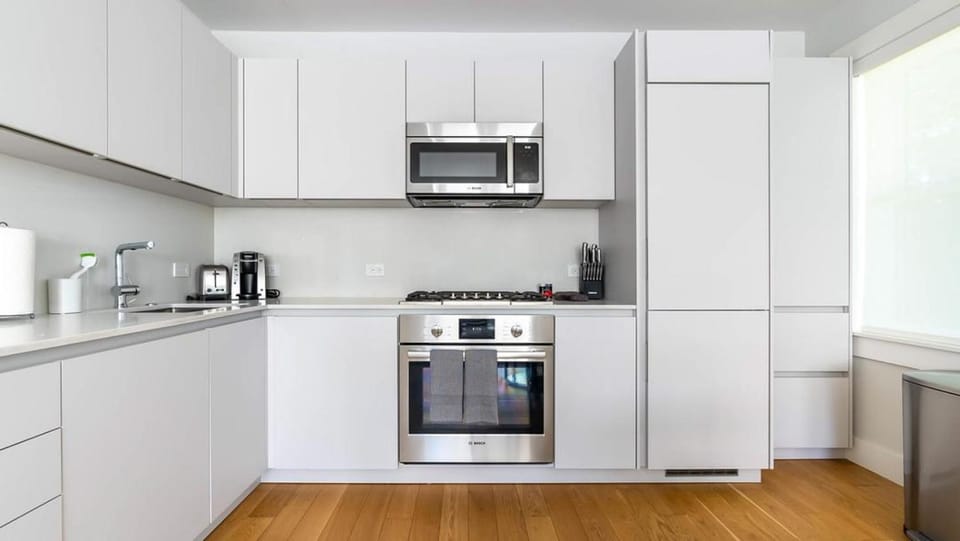 Landing Modern Apartment with Amazing Amenities (ID7294X83) Apartment in Somerville