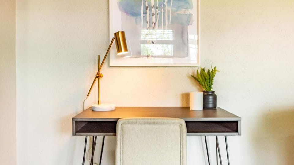 Landing Modern Apartment with Amazing Amenities (ID4935X54) Apartment in Hermitage