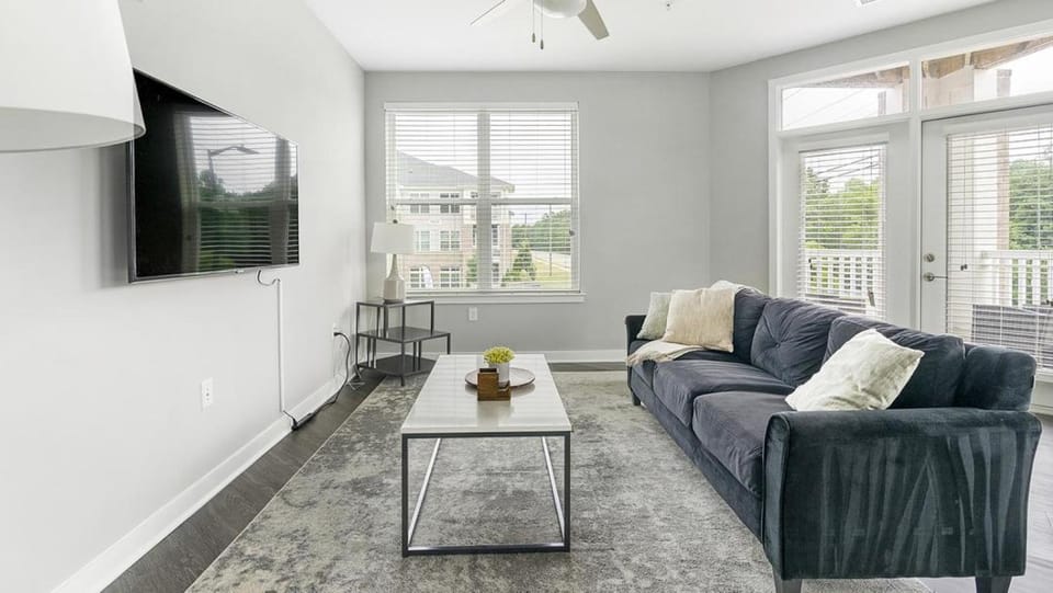 Landing Modern Apartment with Amazing Amenities (ID9029X82) Apartment in Durham