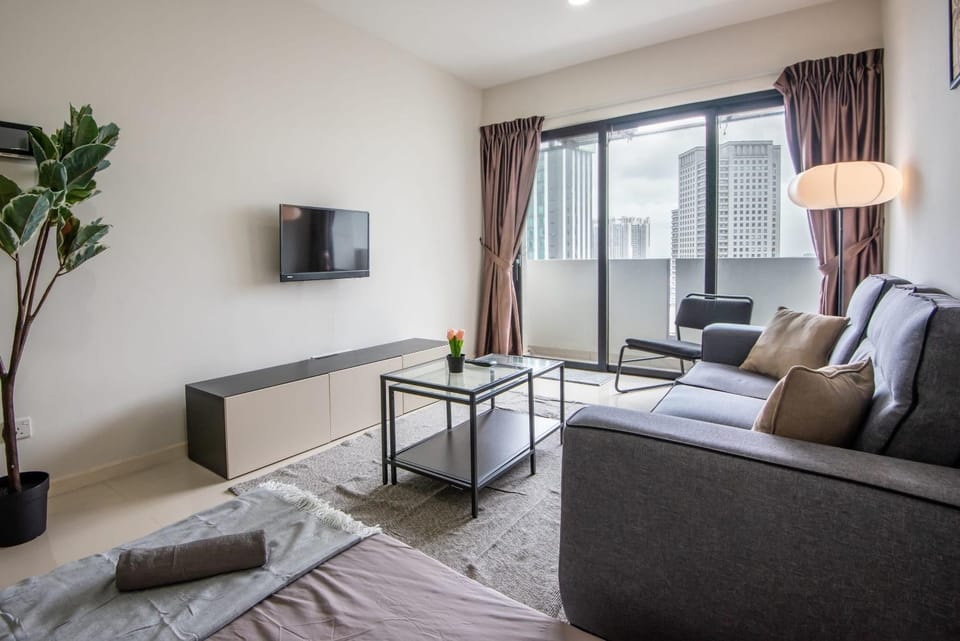 A Lovely & Comfy Suite at Suasana Suites JB 11 Apartment in Johor Bahru