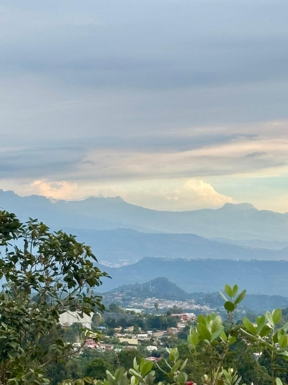 Luz de Luna Glamping Campground/ 
RV Resort in Cundinamarca, Colombia