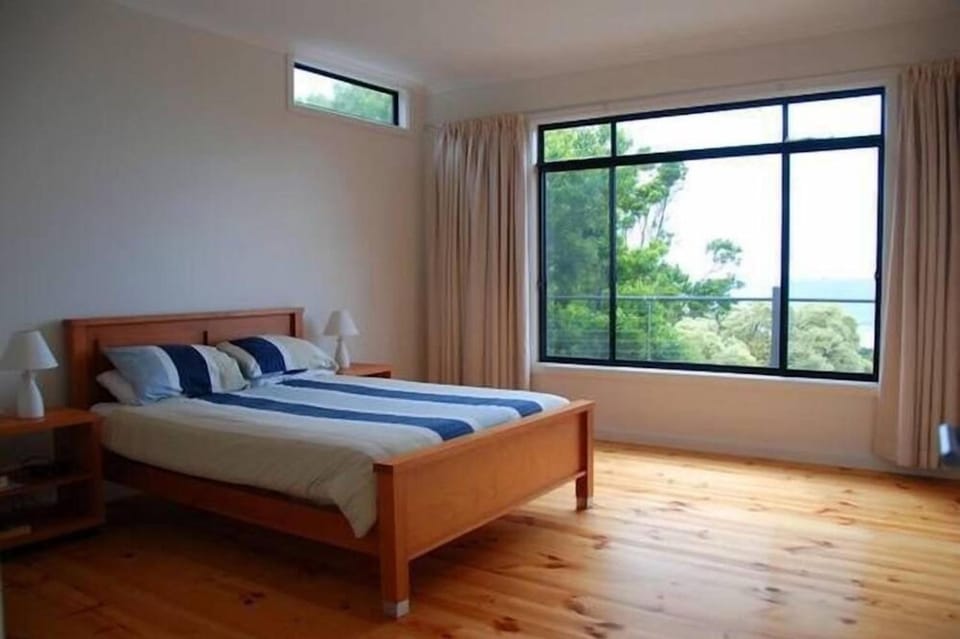 Blue View House in Wye River