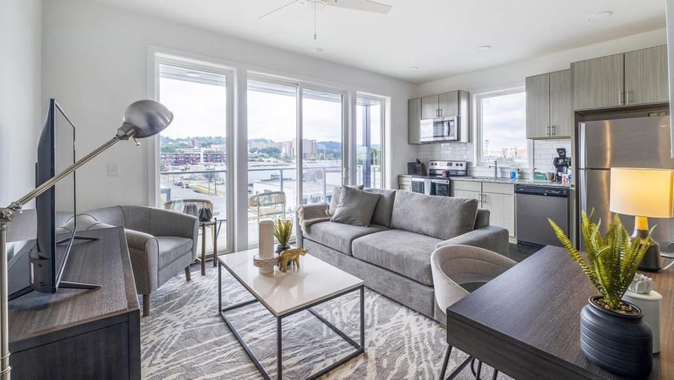 Landing Modern Apartment with Amazing Amenities (ID6766X28) Apartment in Birmingham