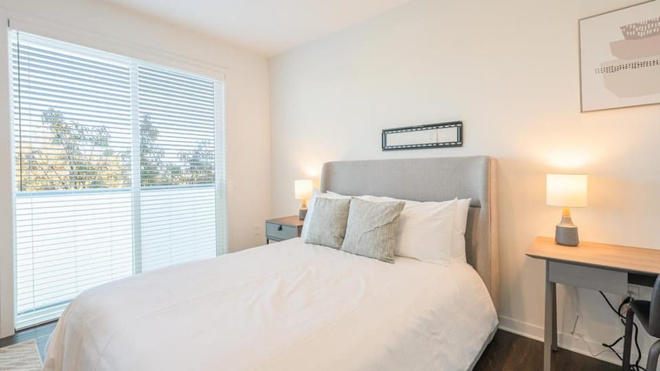 Landing Modern Apartment with Amazing Amenities (ID8194X48) Apartment in Birmingham