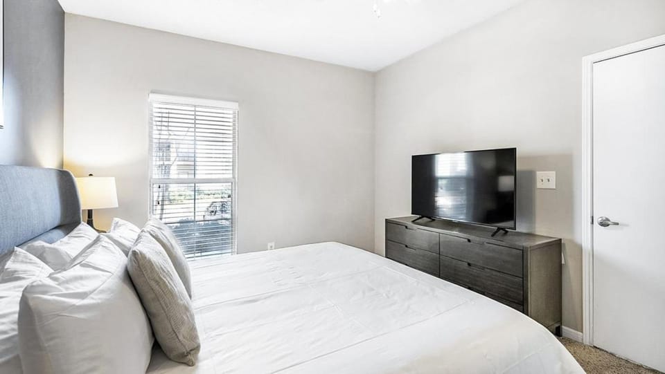 Landing Modern Apartment with Amazing Amenities (ID8796X21) Apartment in Vestavia Hills
