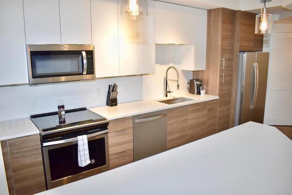 Landing Modern Apartment with Amazing Amenities (ID2666X16) Apartment in Fort Lauderdale