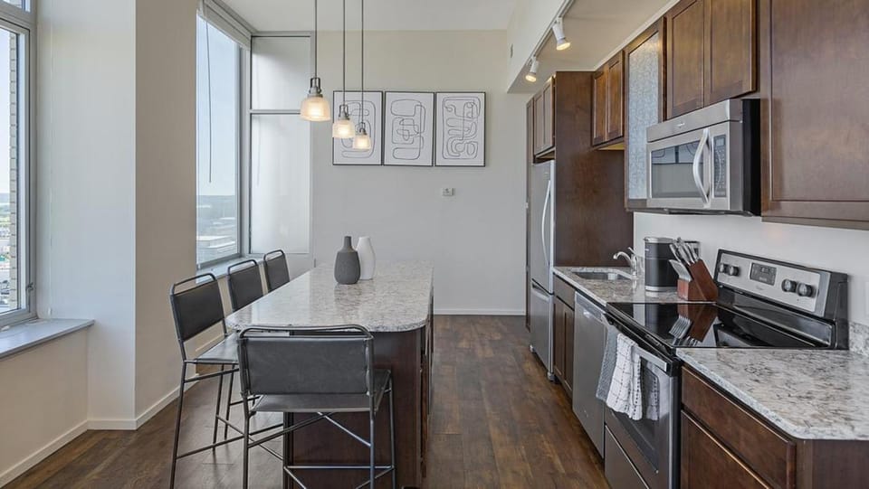 Landing Modern Apartment with Amazing Amenities (ID8808X27) Apartment in Omaha
