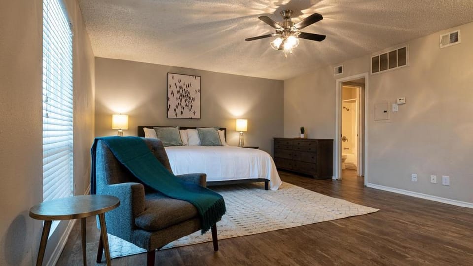 Landing Modern Apartment with Amazing Amenities (ID3235X57) Apartment in Austin