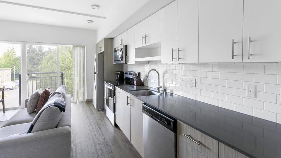 Landing Modern Apartment with Amazing Amenities (ID1963X41) Apartment in Kent