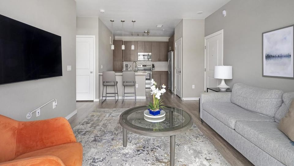 Landing Modern Apartment with Amazing Amenities (ID1300) Apartment in Commerce City