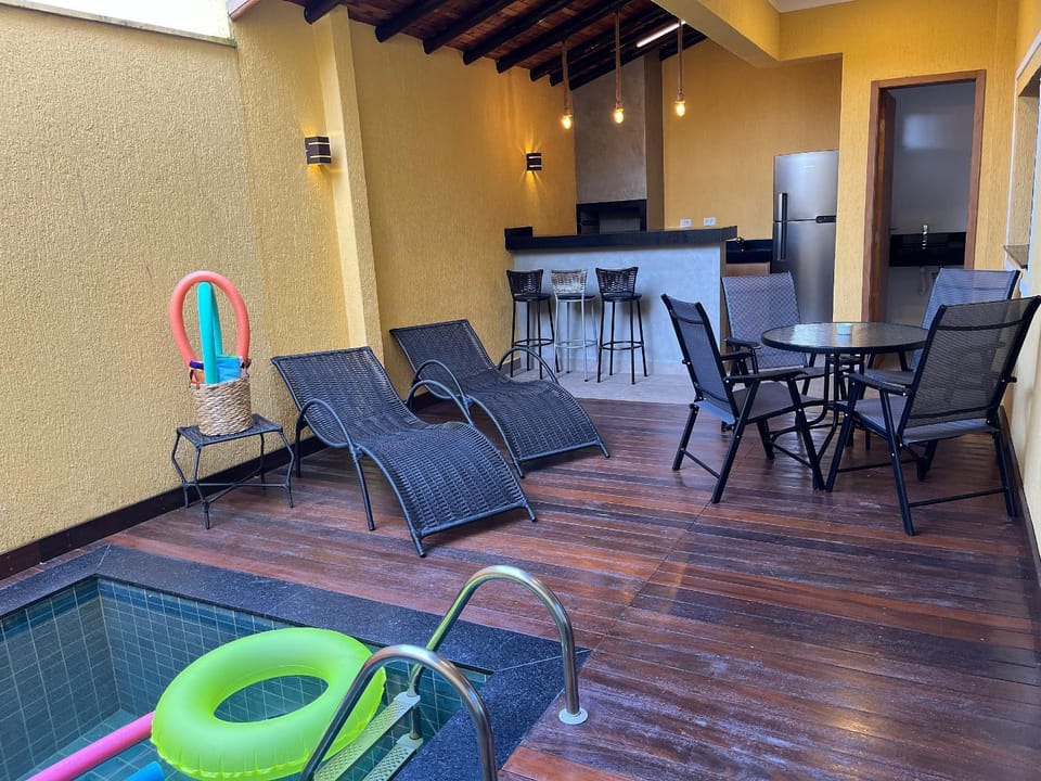 Seating area, Swimming pool