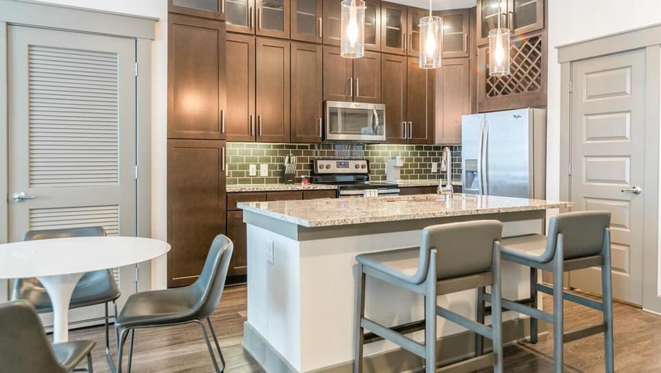 Landing Modern Apartment with Amazing Amenities (ID1781) Apartment in Dallas