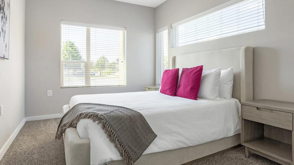 Landing Modern Apartment with Amazing Amenities (ID6275X25) Apartment in Leander