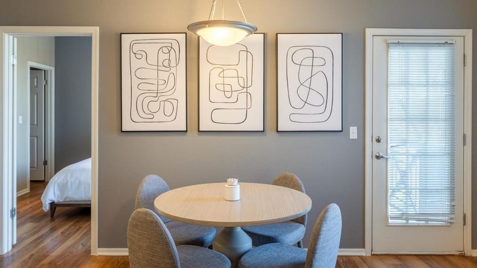 Landing Modern Apartment with Amazing Amenities (ID2763X8) Apartment in Chandler