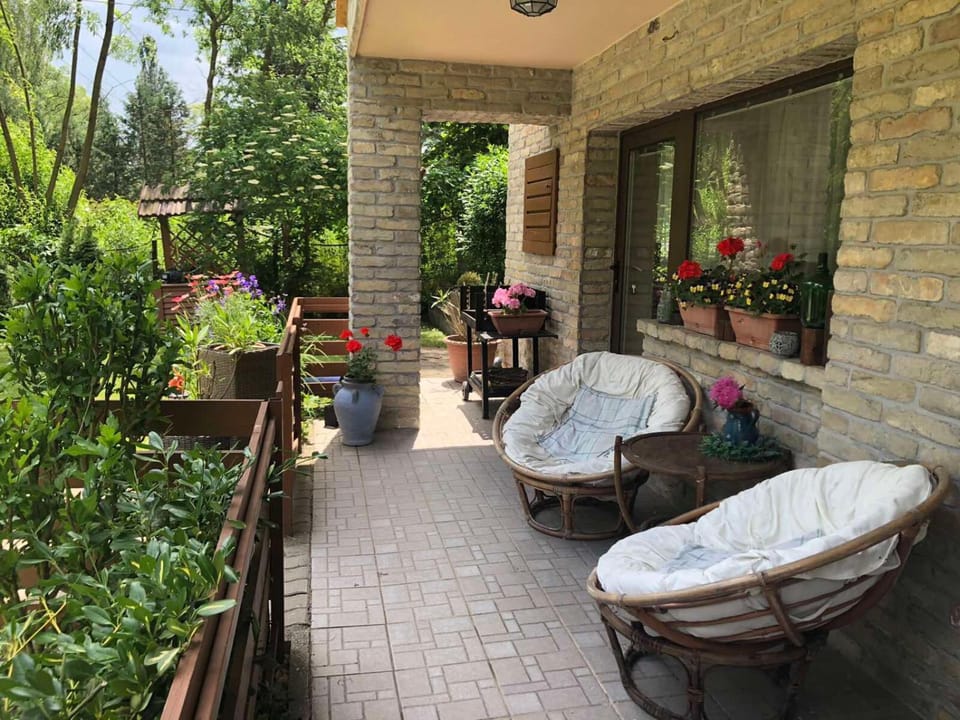 Tulipán-Apartman Apartment in Slovakia