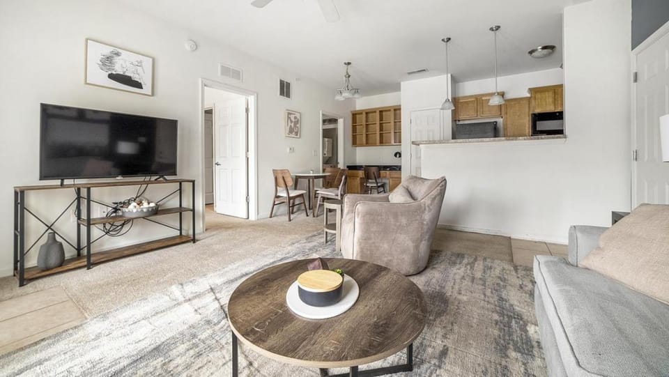 Landing Modern Apartment with Amazing Amenities (ID5959X38) Apartment in Lexington