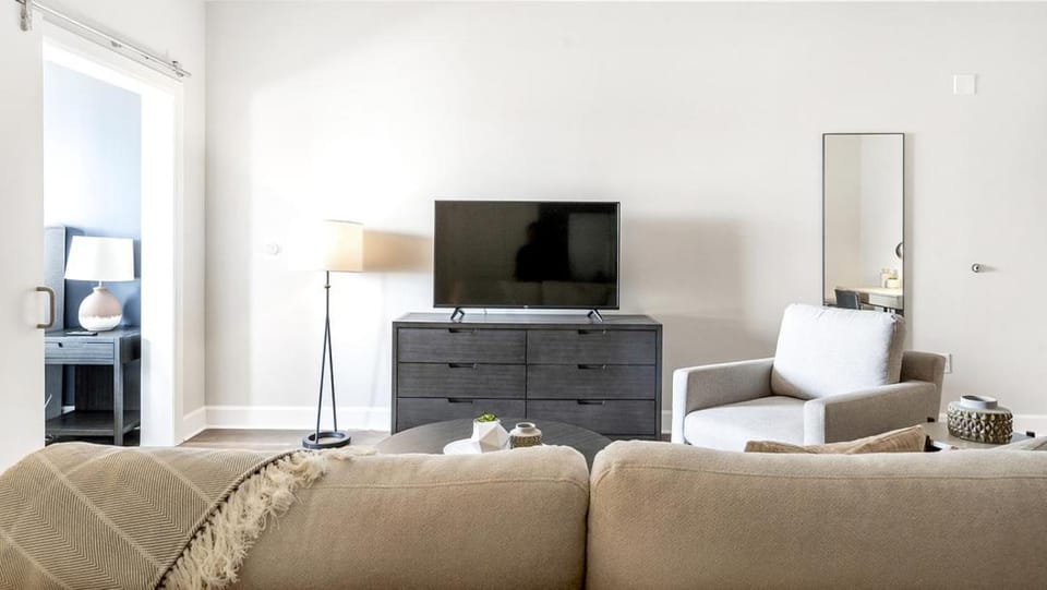 Landing Modern Apartment with Amazing Amenities (ID8930X28) Apartment in The Gulch