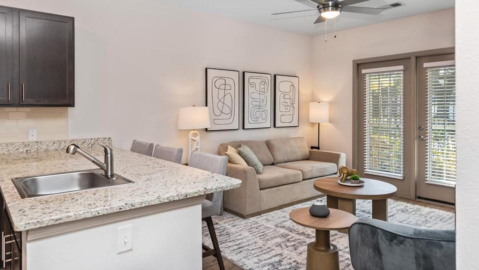 Landing Modern Apartment with Amazing Amenities (ID3111X20) Apartment in Bradenton