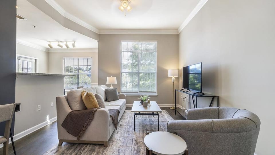 Landing Modern Apartment with Amazing Amenities (ID4486X21) Apartment in Georgia