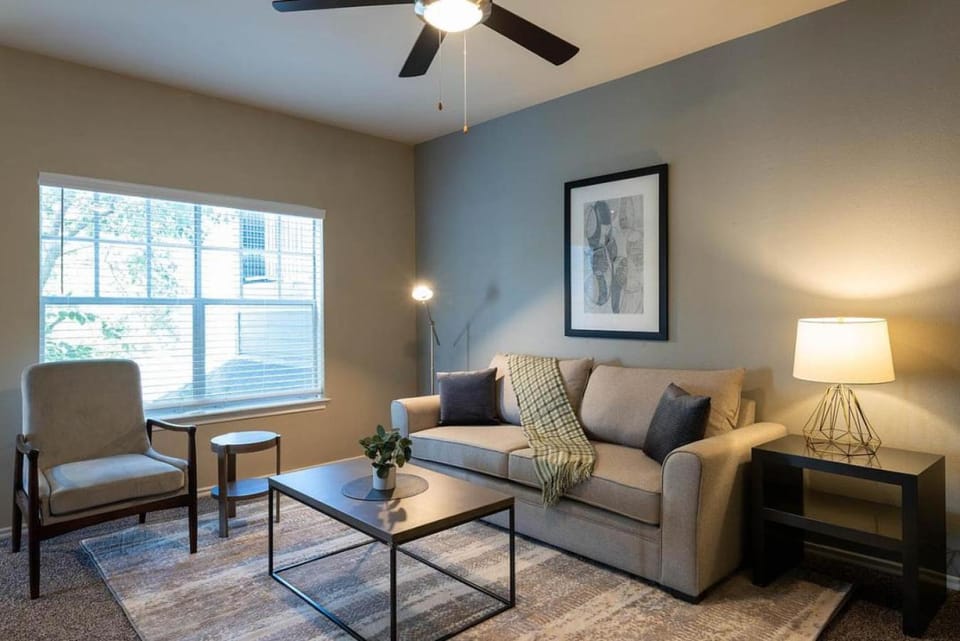 Landing Modern Apartment with Amazing Amenities (ID7688X9) Apartment in Round Rock