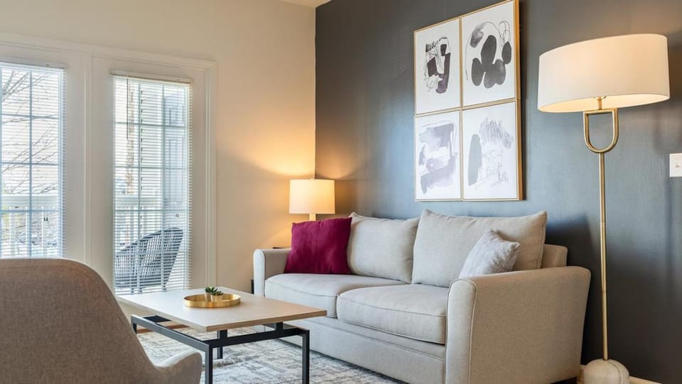 Landing Modern Apartment with Amazing Amenities (ID6496X24) Apartment in Lexington
