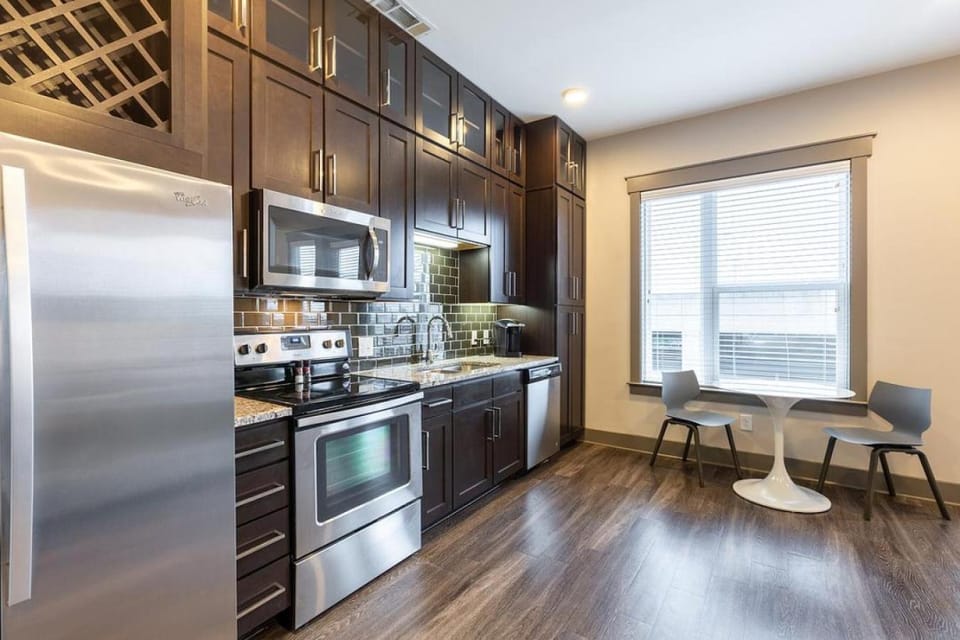 Landing Modern Apartment with Amazing Amenities (ID3132) Apartment in Dallas