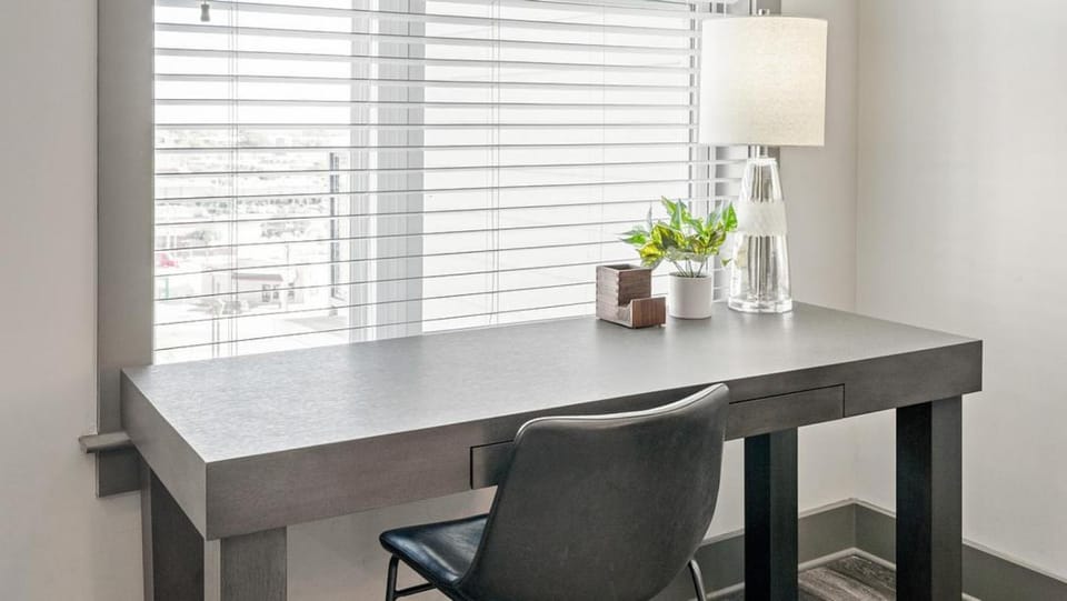 Landing Modern Apartment with Amazing Amenities (ID1847) Apartment in Dallas