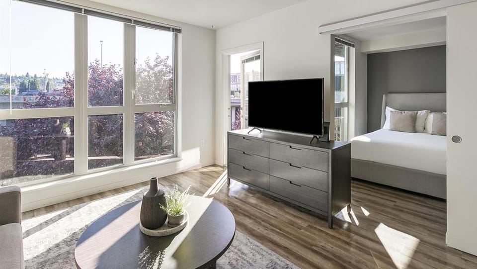 Landing Modern Apartment with Amazing Amenities (ID6509X60) Apartment in Tacoma