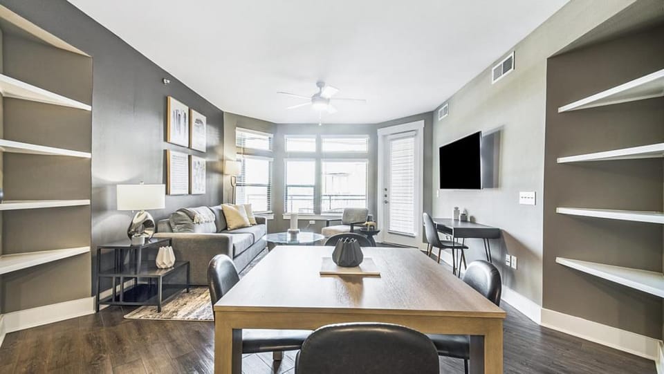 Landing Modern Apartment with Amazing Amenities (ID6241) Apartment in Austin